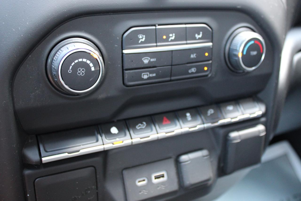 Chevrolet Silverado 1500 Custom Crew Cab Short Box 2WD 2021