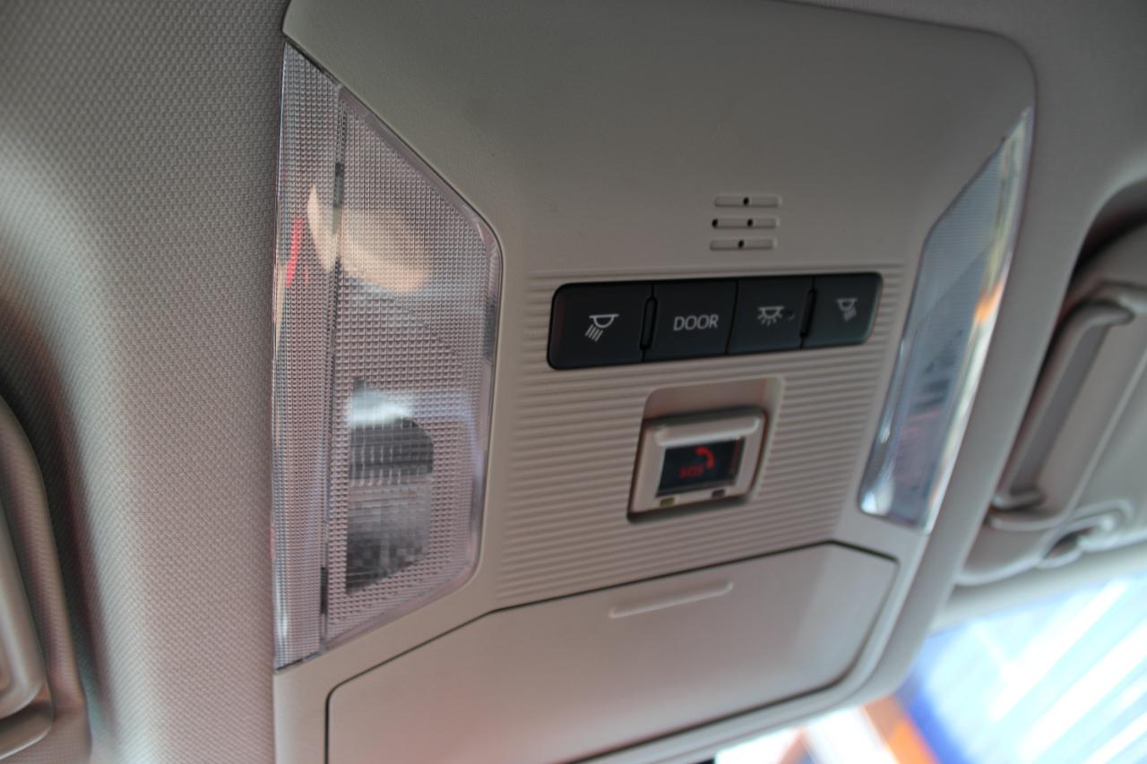 Toyota RAV4 XLE 2025