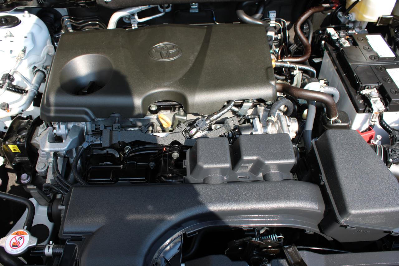 Toyota RAV4 XLE 2025