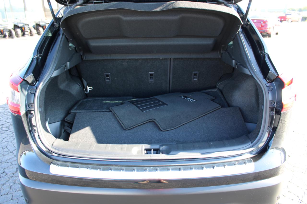 Nissan Rogue Sport SL 2022