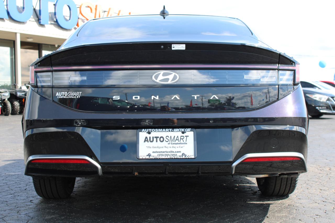 Hyundai Sonata SEL 2025