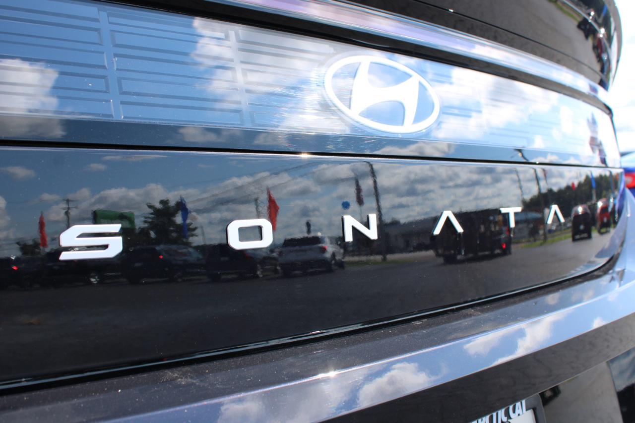Hyundai Sonata SEL 2025