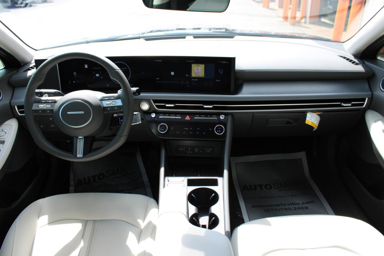 Hyundai Sonata SEL 2025