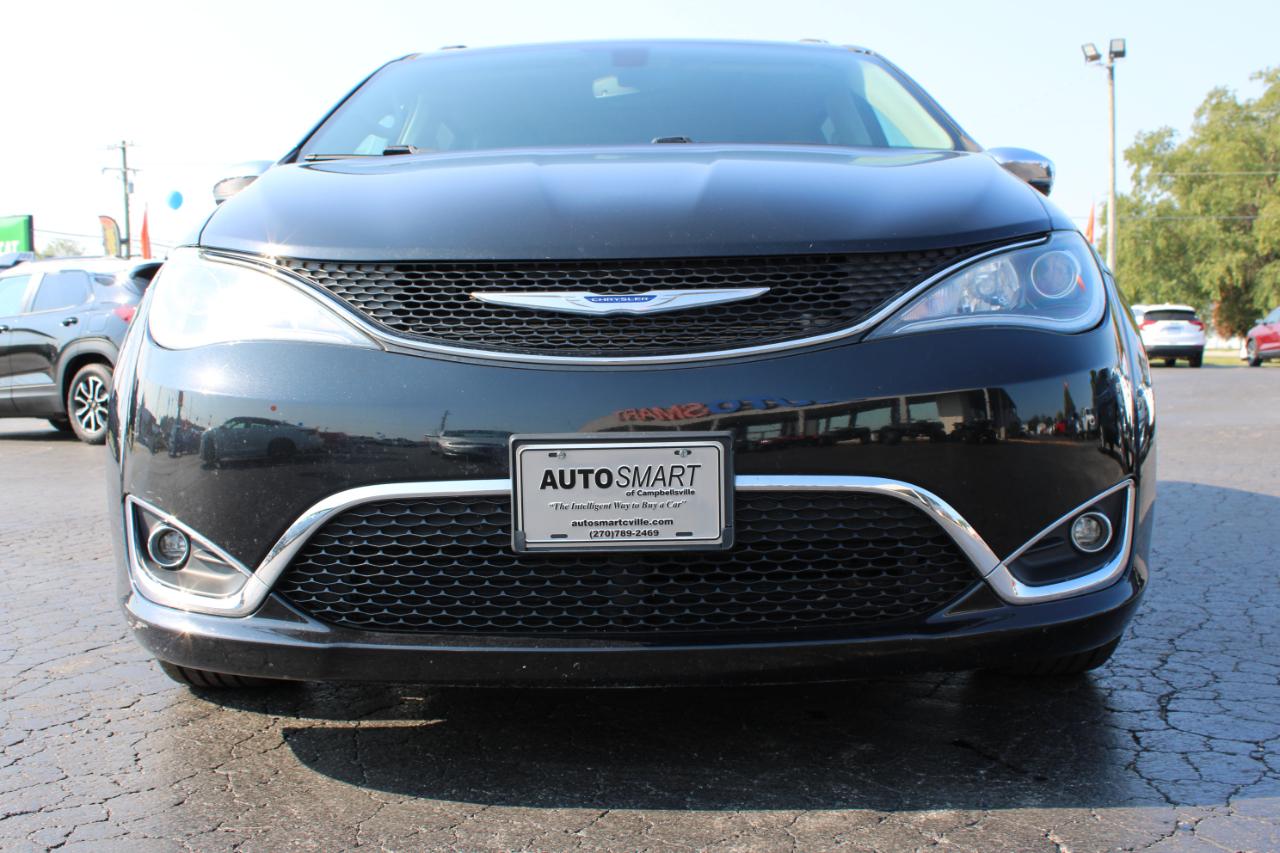 Chrysler Pacifica Limited 2019