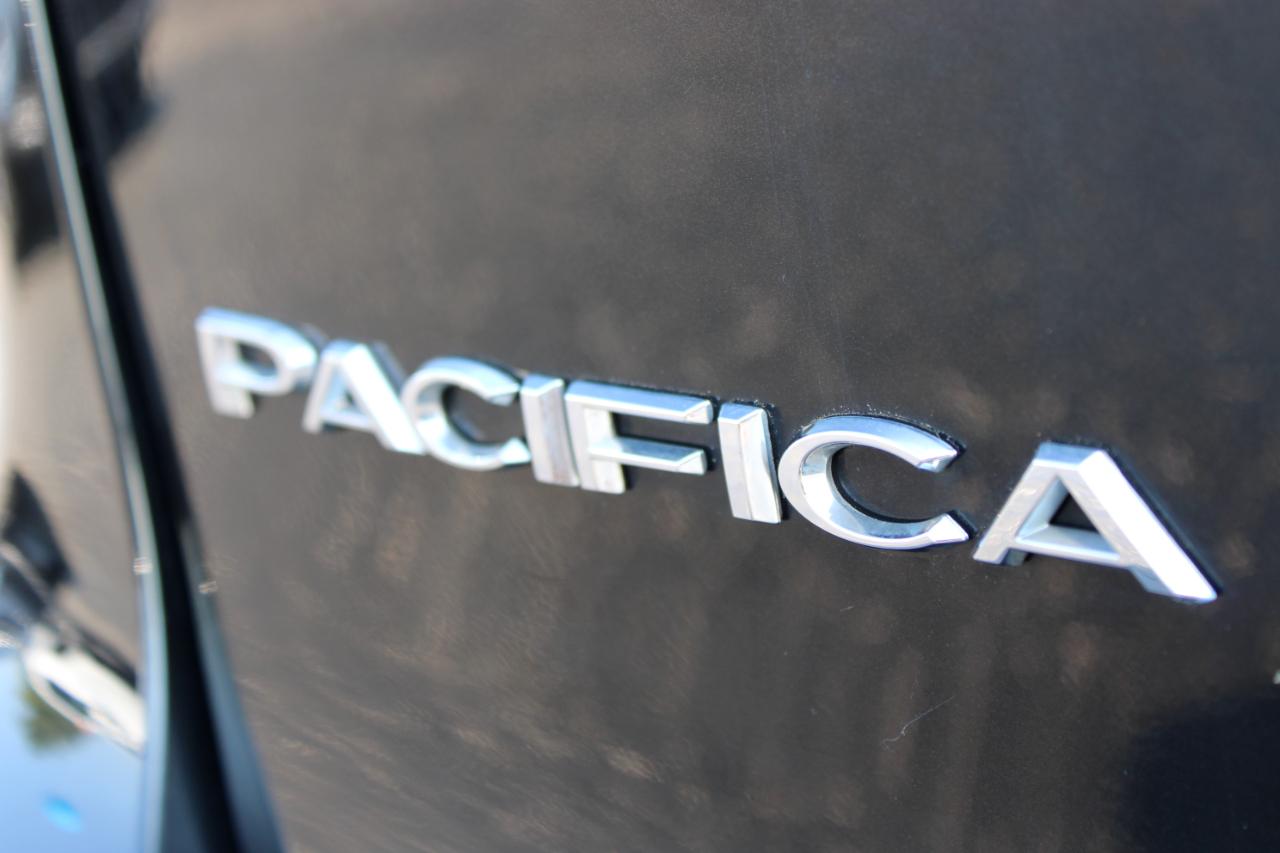 Chrysler Pacifica Limited 2019