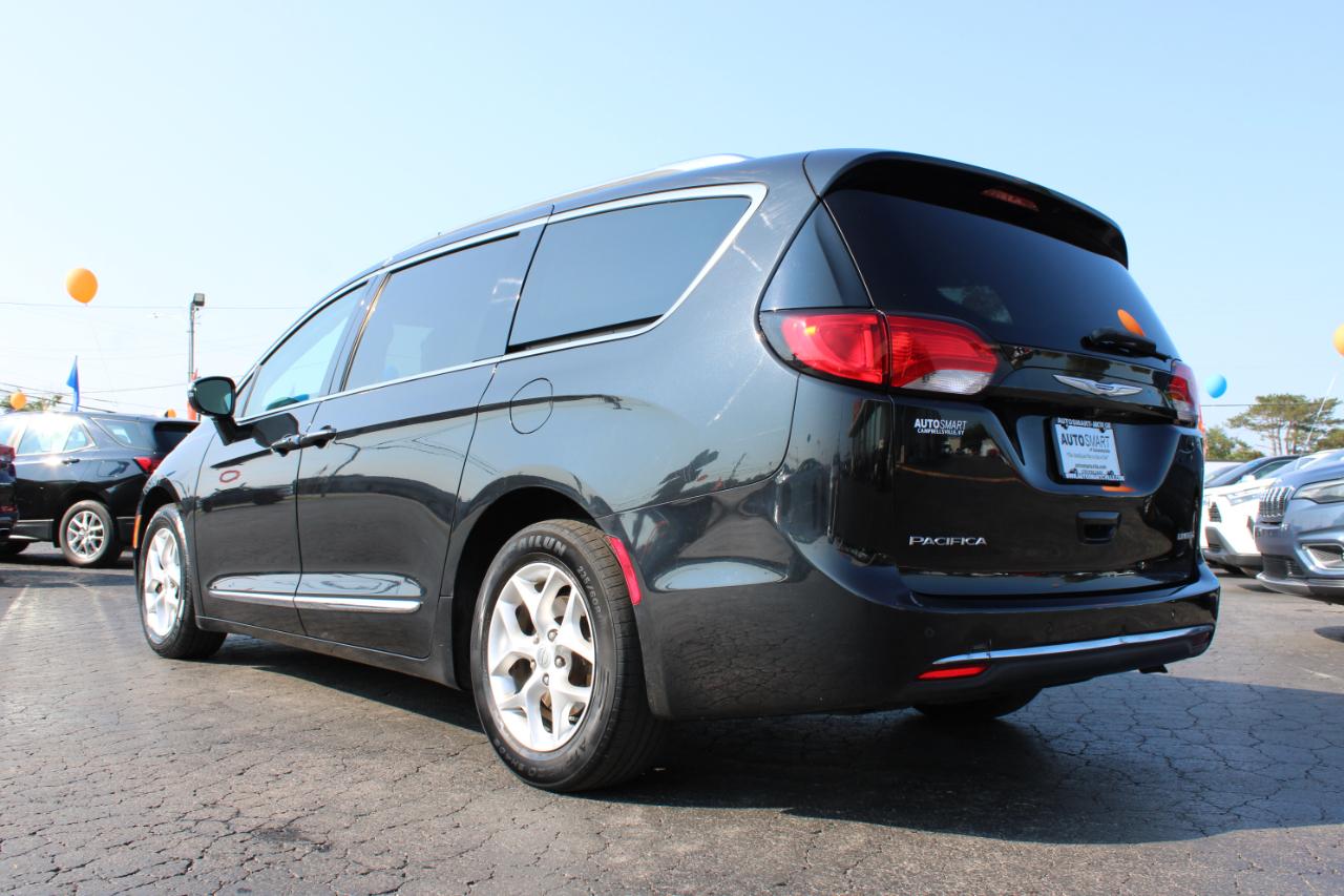 Chrysler Pacifica Limited 2019