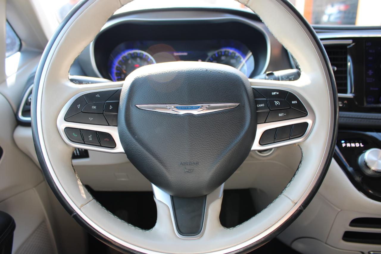 Chrysler Pacifica Limited 2019
