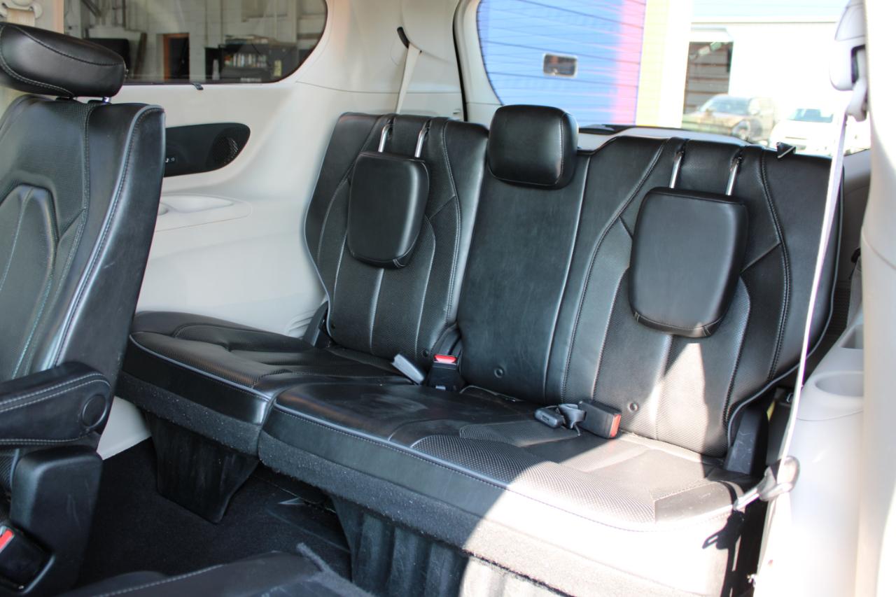 Chrysler Pacifica Limited 2019