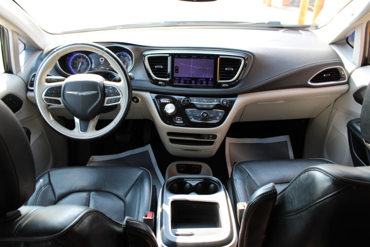 Chrysler Pacifica Limited 2019