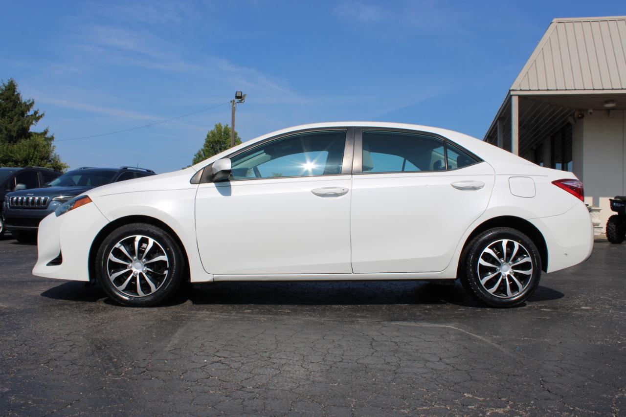 Toyota Corolla LE 2019