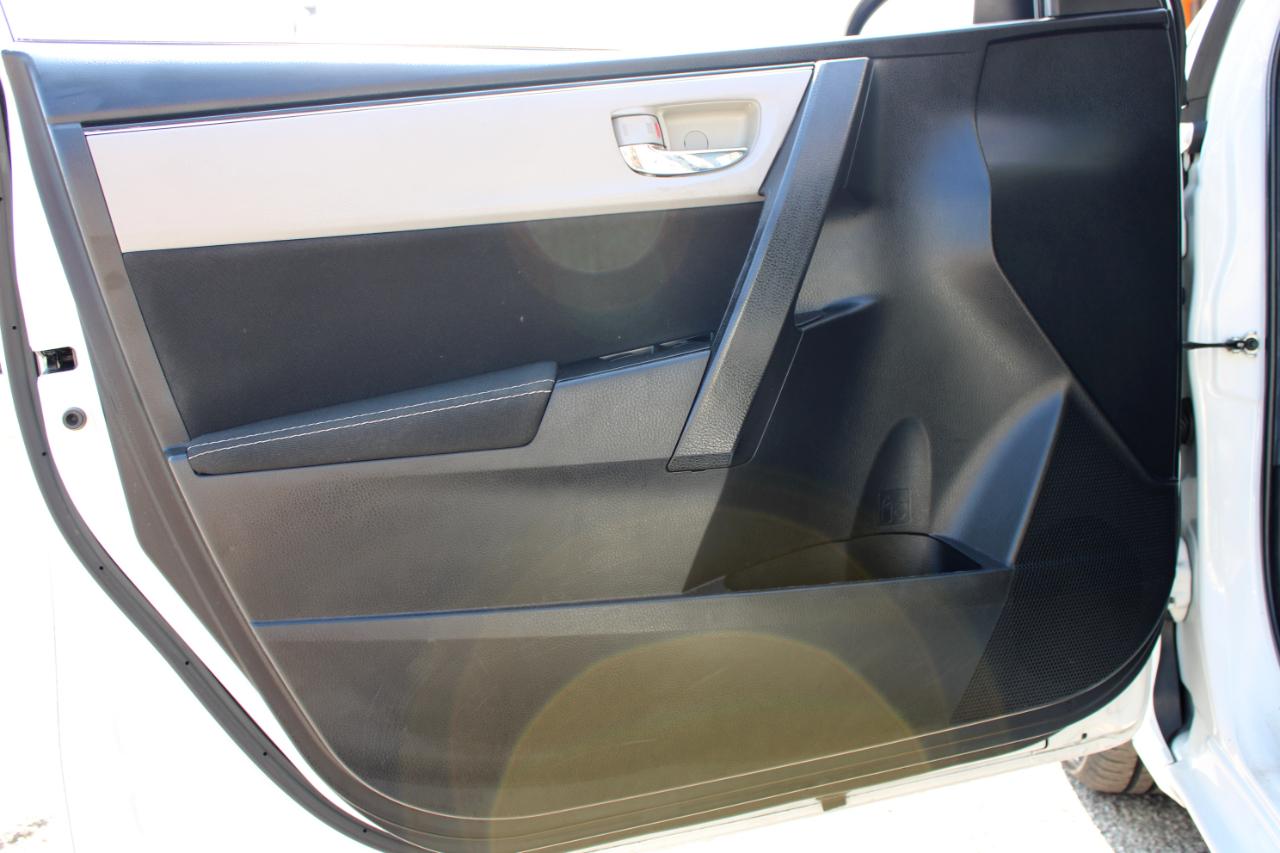 Toyota Corolla LE 2019