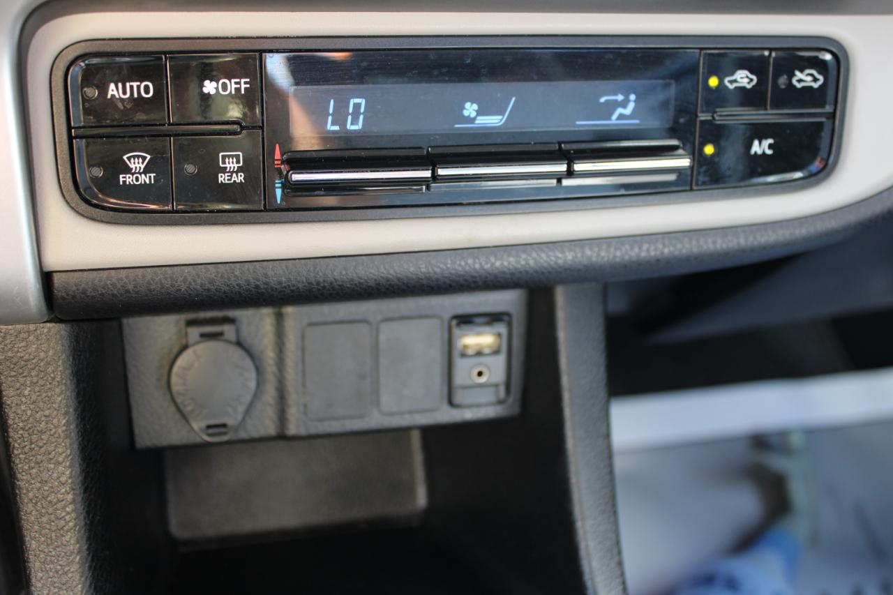 Toyota Corolla LE 2019