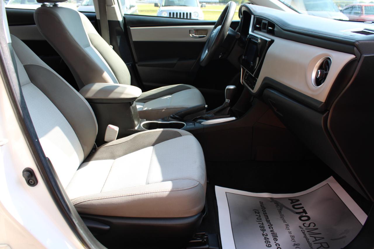Toyota Corolla LE 2019