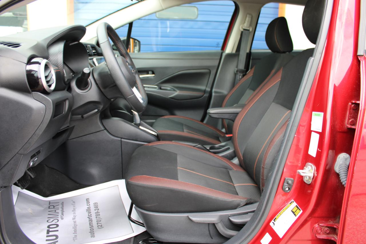 Nissan Versa SR 2021