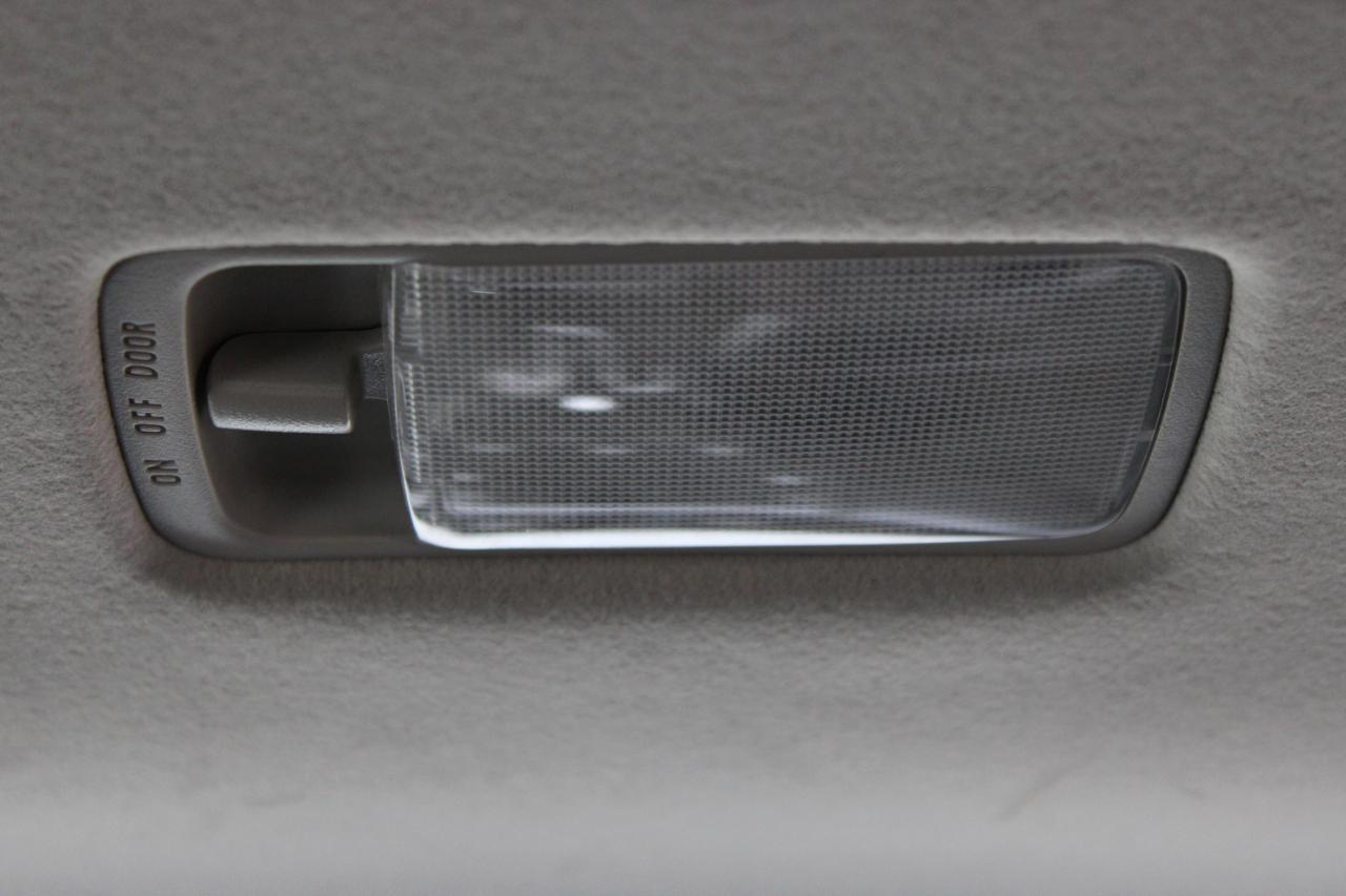 Nissan Versa SR 2021