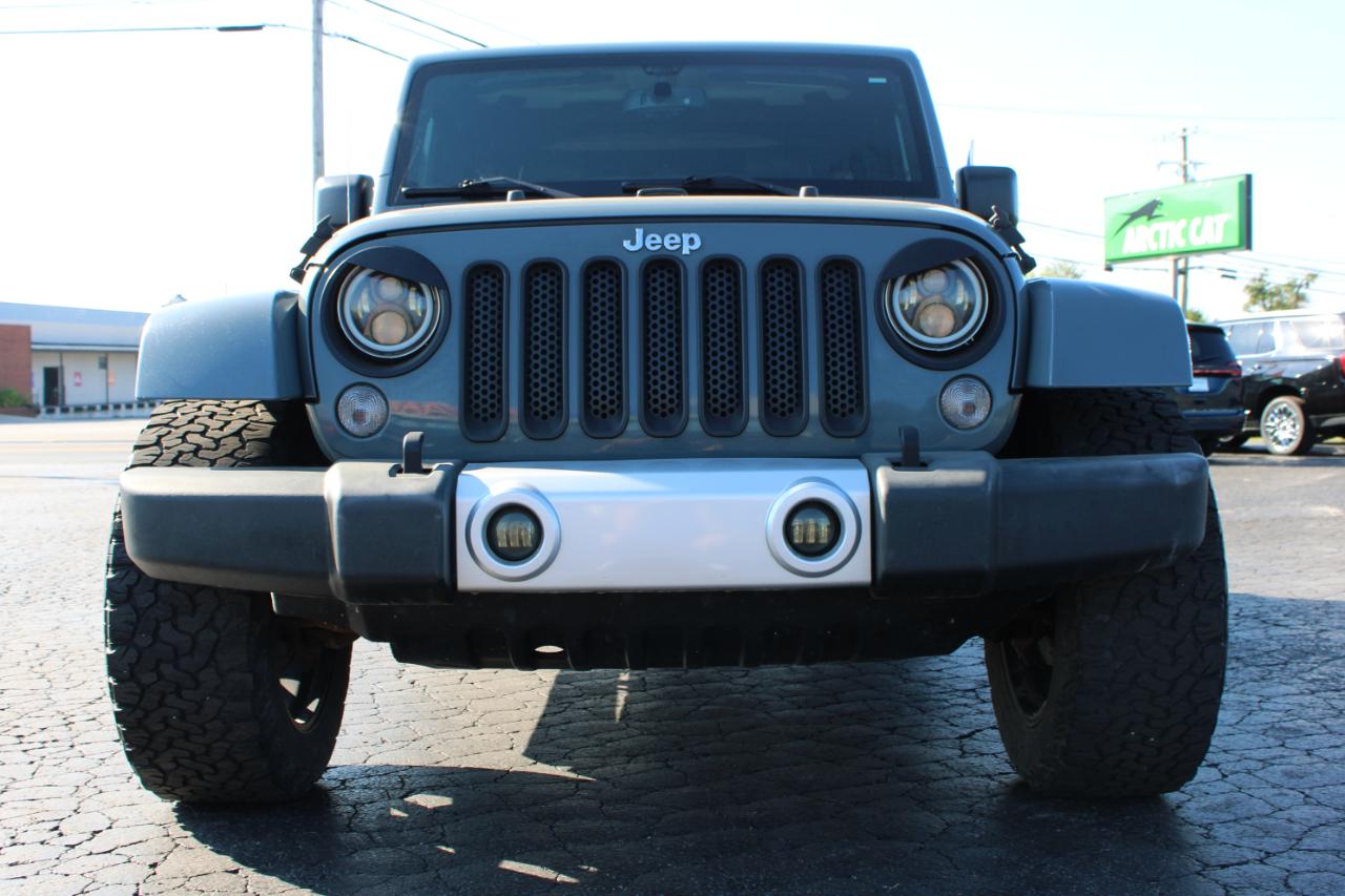 Jeep Wrangler Unlimited Sahara 2015