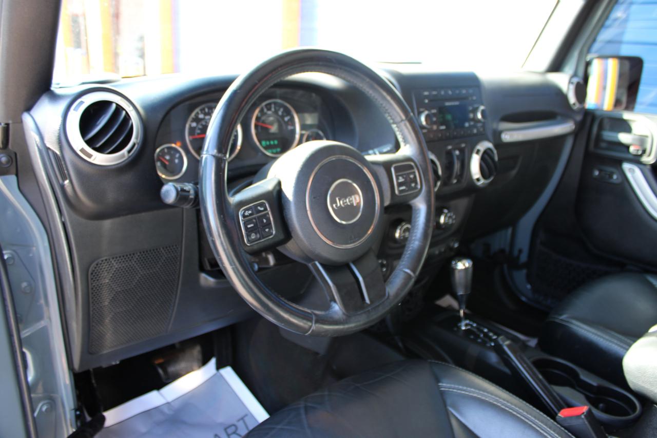 Jeep Wrangler Unlimited Sahara 2015
