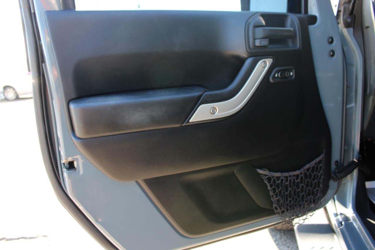 Jeep Wrangler Unlimited Sahara 2015