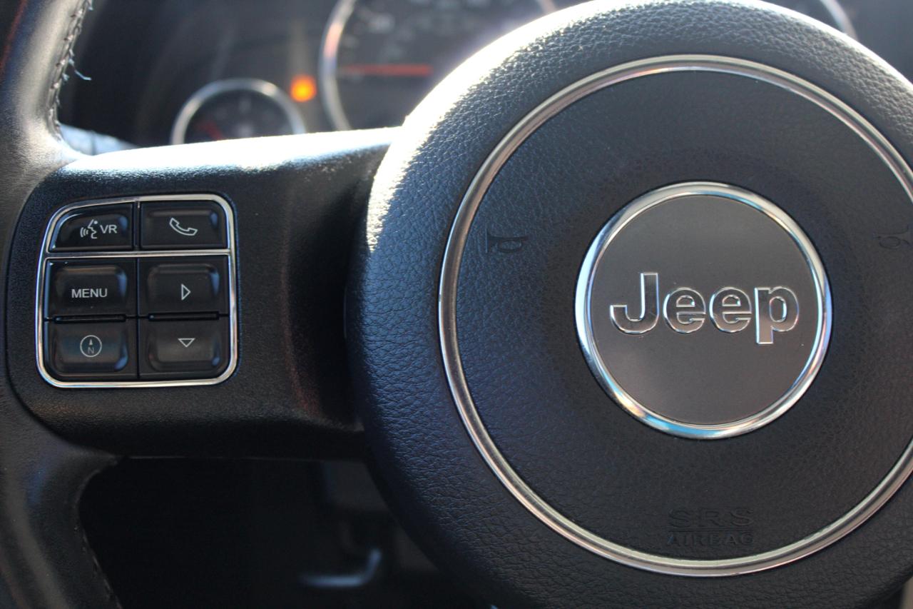 Jeep Wrangler Unlimited Sahara 2015