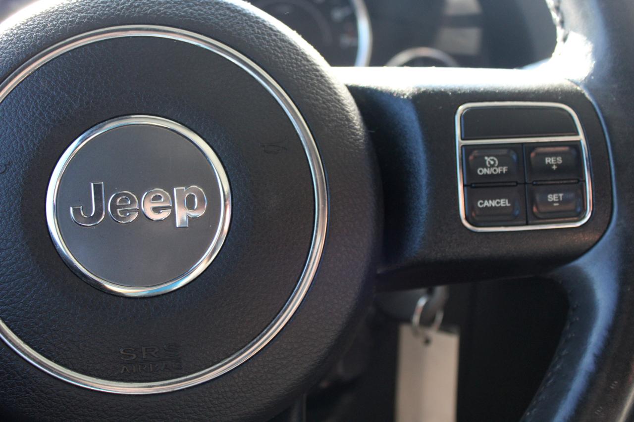 Jeep Wrangler Unlimited Sahara 2015