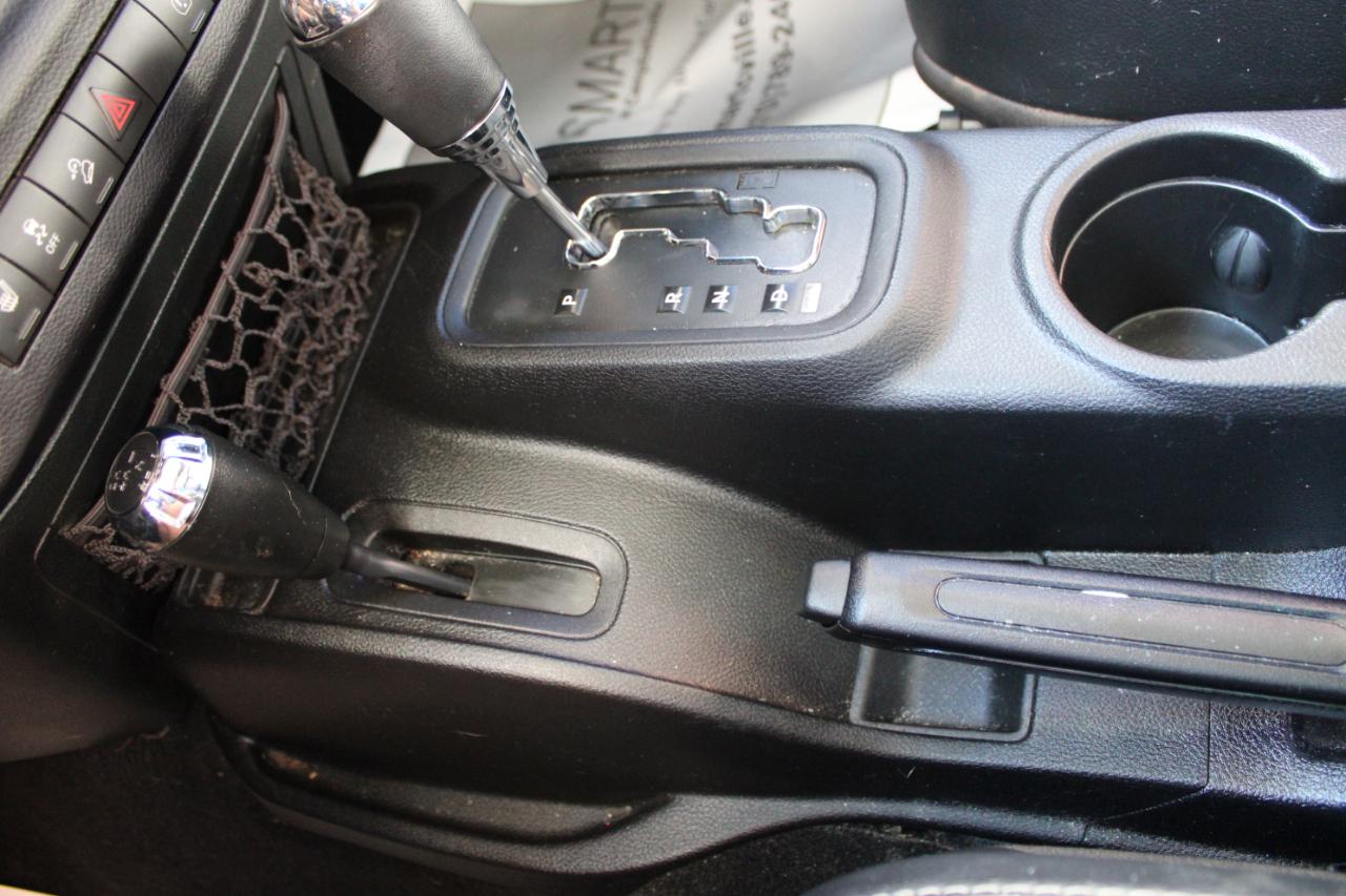 Jeep Wrangler Unlimited Sahara 2015