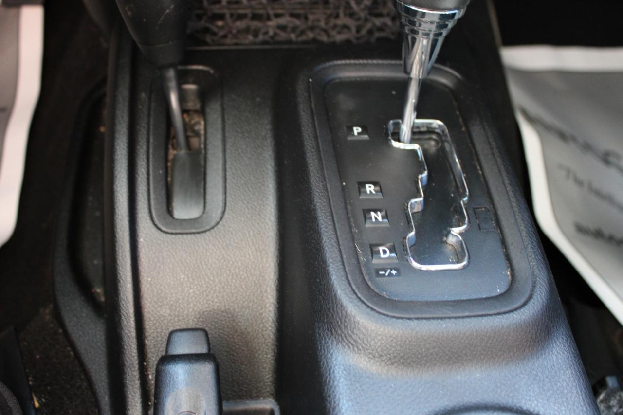 Jeep Wrangler Unlimited Sahara 2015
