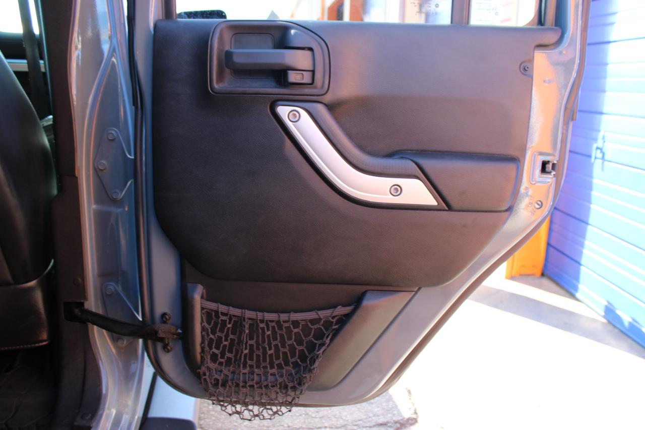Jeep Wrangler Unlimited Sahara 2015