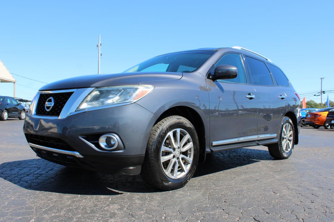 Nissan Pathfinder SL 2013