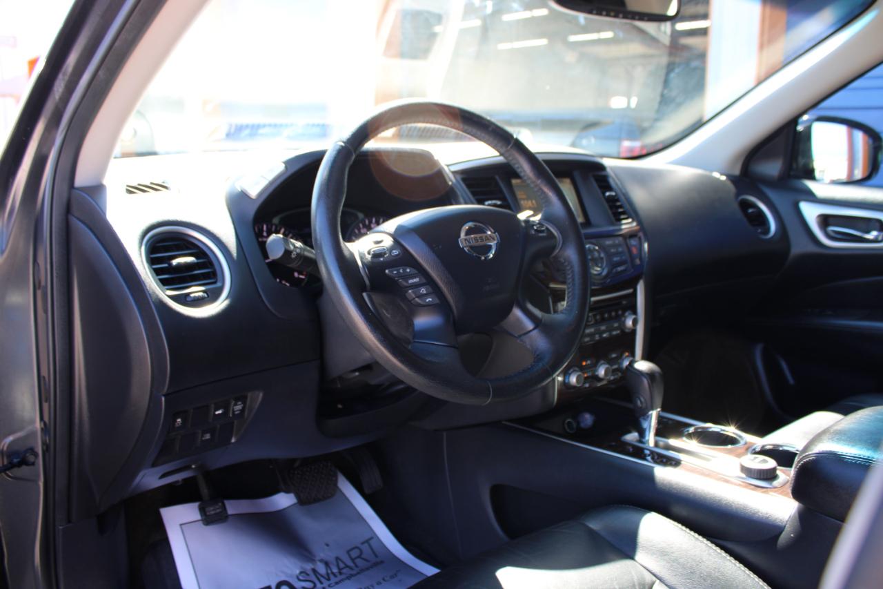 Nissan Pathfinder SL 2013