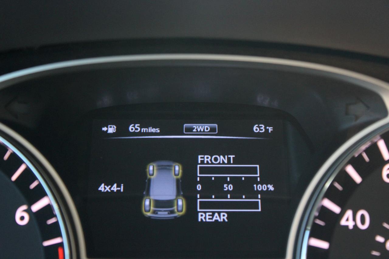 Nissan Pathfinder SL 2013