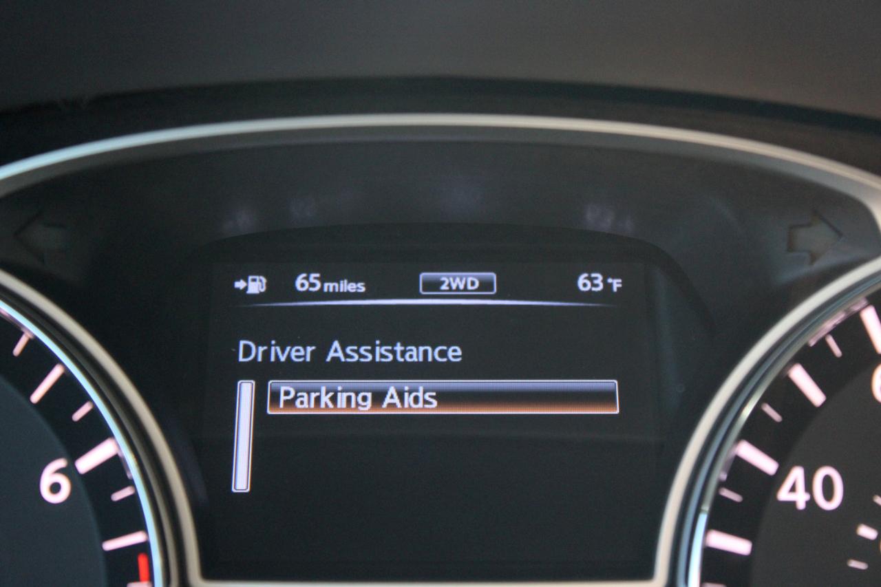 Nissan Pathfinder SL 2013