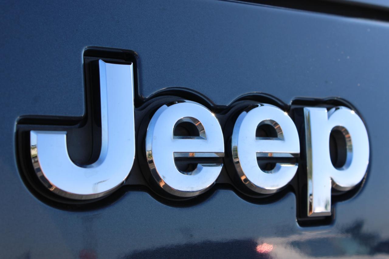Jeep Cherokee Limited 4WD 2020