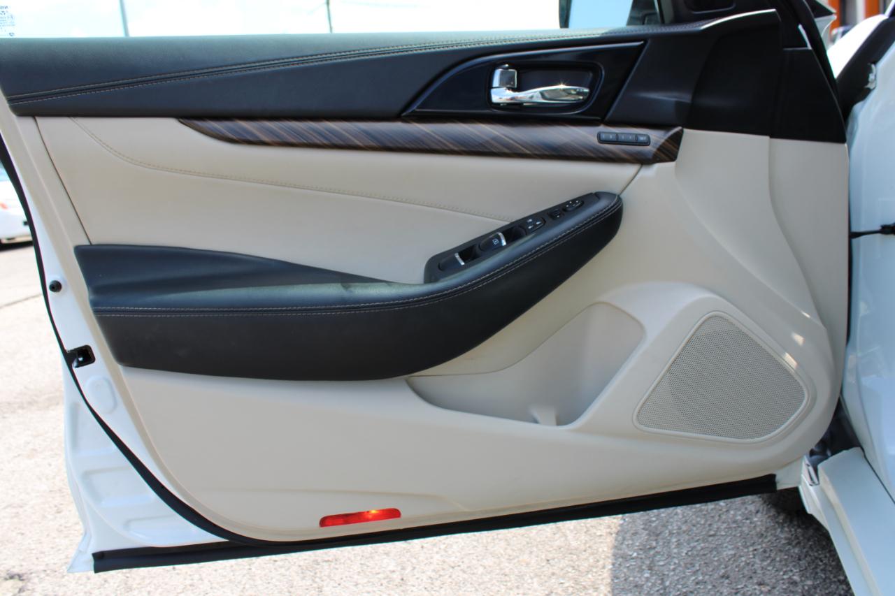Nissan Maxima Platinum 2016