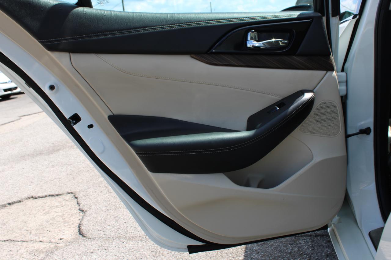 Nissan Maxima Platinum 2016