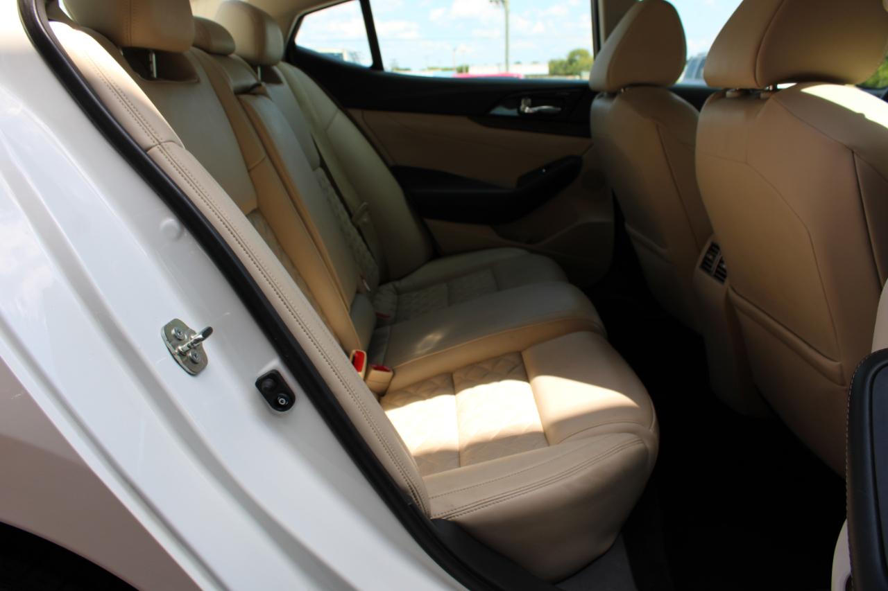 Nissan Maxima Platinum 2016