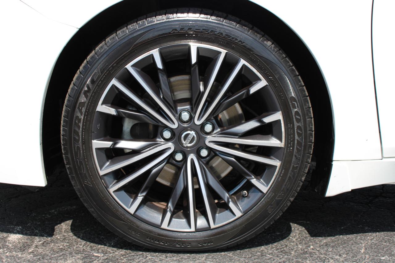 Nissan Maxima Platinum 2016