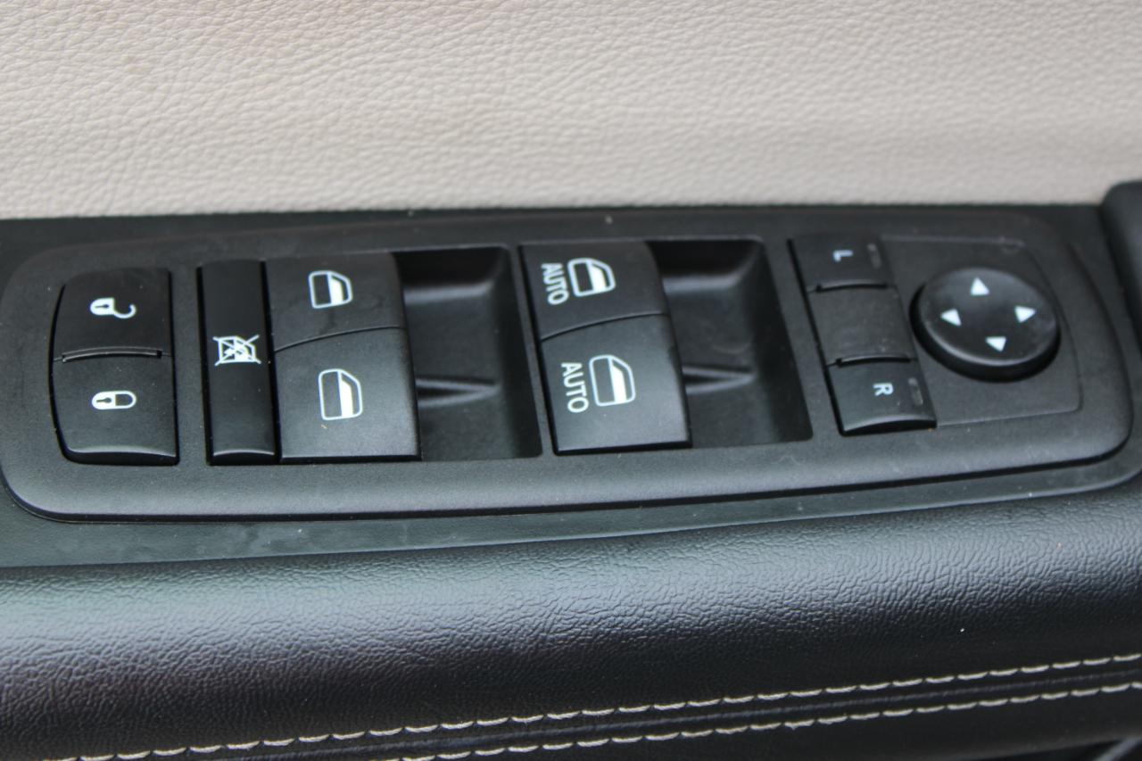 Chrysler Pacifica Touring L 2023