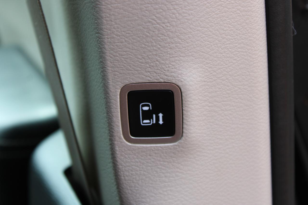 Chrysler Pacifica Touring L 2023