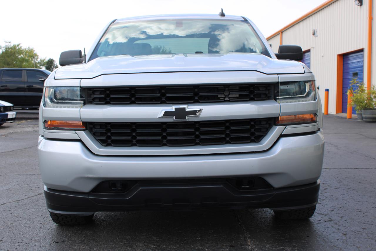 Chevrolet Silverado 1500 Custom Crew Cab 4WD 2018