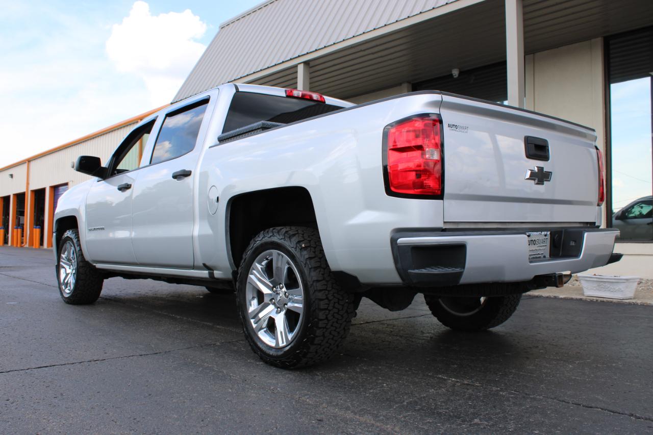 Chevrolet Silverado 1500 Custom Crew Cab 4WD 2018