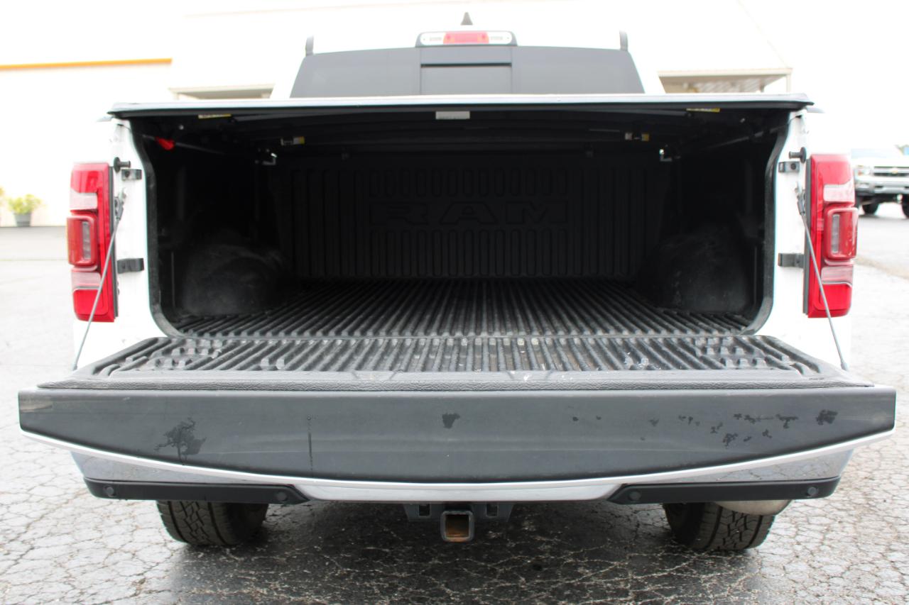 RAM 1500 Big Horn Crew Cab SWB 4WD 2023