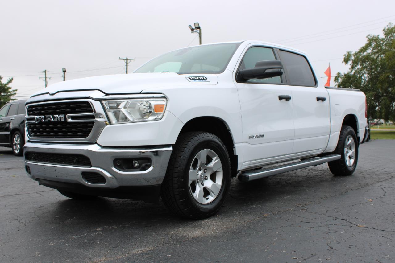 RAM 1500 Big Horn Crew Cab SWB 4WD 2023