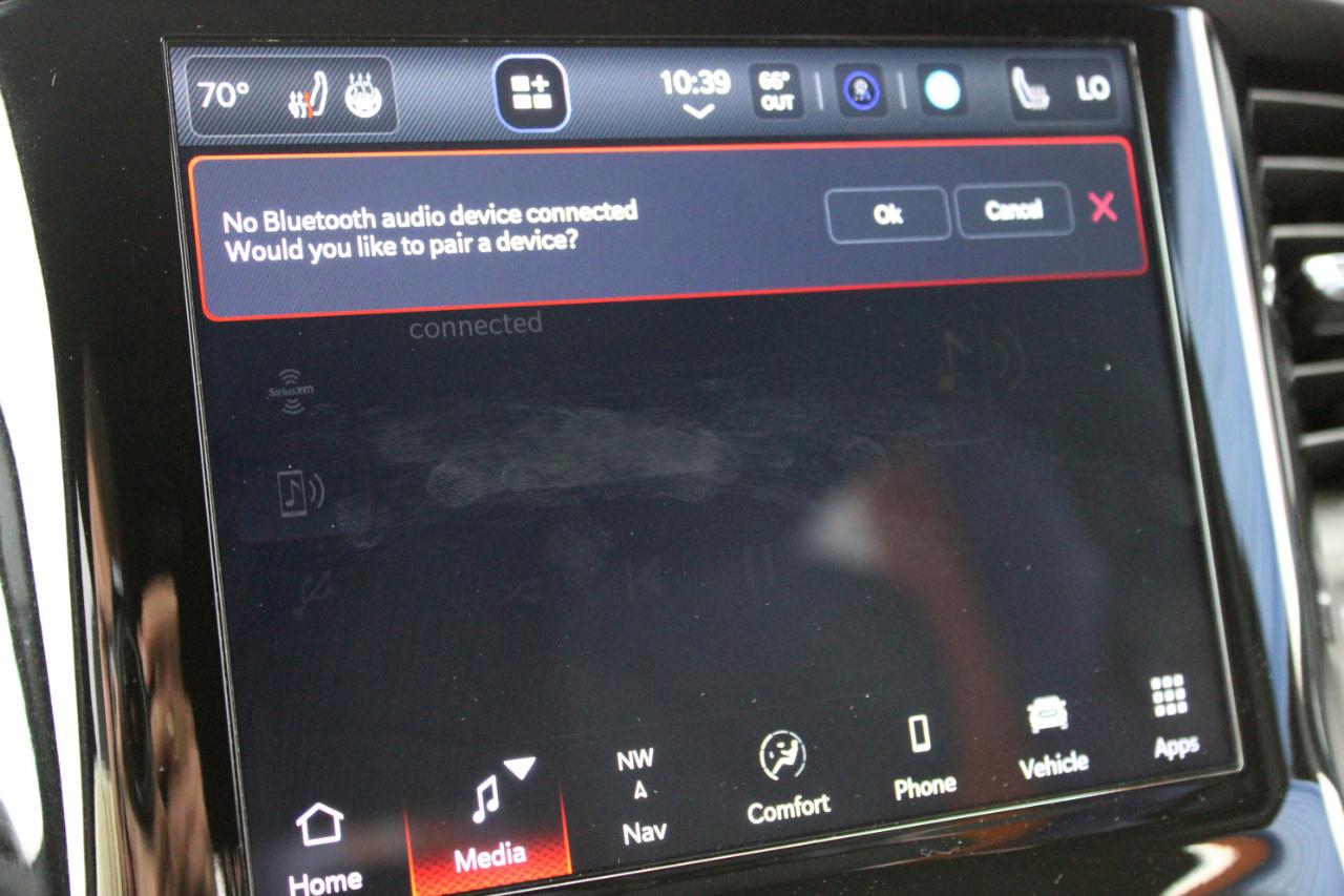 RAM 1500 Big Horn Crew Cab SWB 4WD 2023