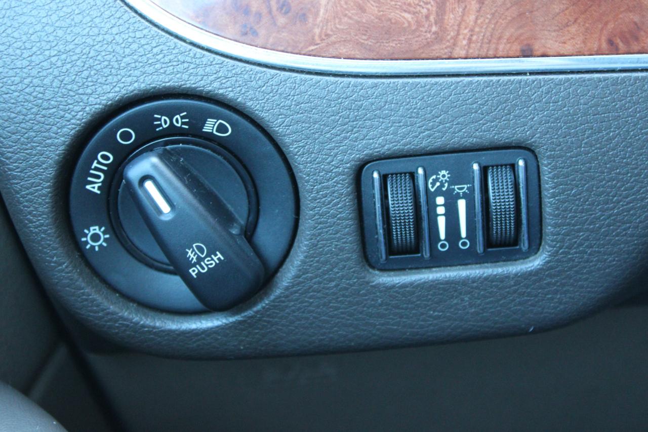 Chrysler Town & Country Touring-L 2015