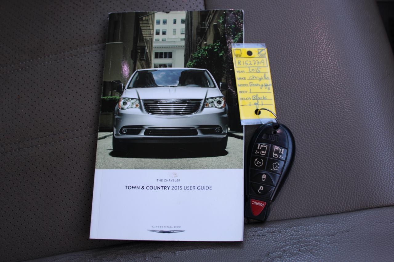 Chrysler Town & Country Touring-L 2015