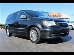 2015 Chrysler Town & Country 
