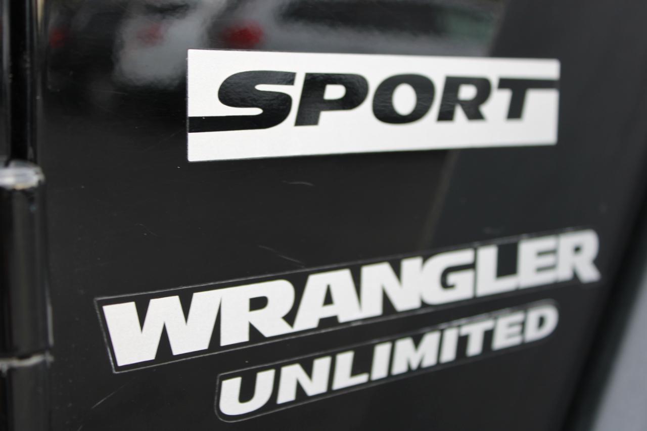 Jeep Wrangler Unlimited Sport 2015