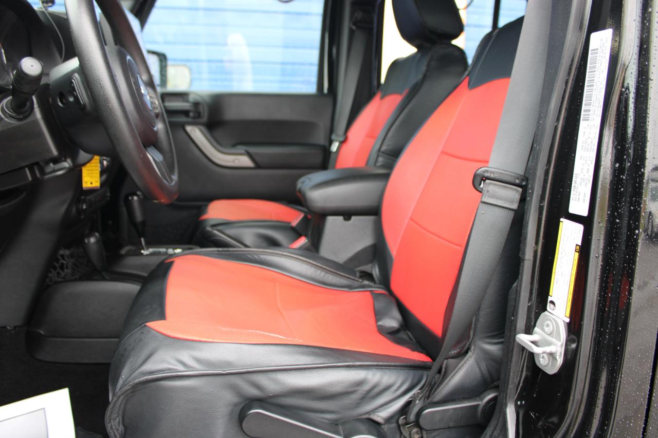 Jeep Wrangler Unlimited Sport 2015