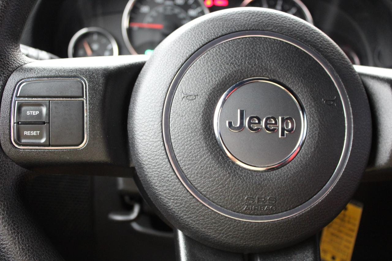 Jeep Wrangler Unlimited Sport 2015
