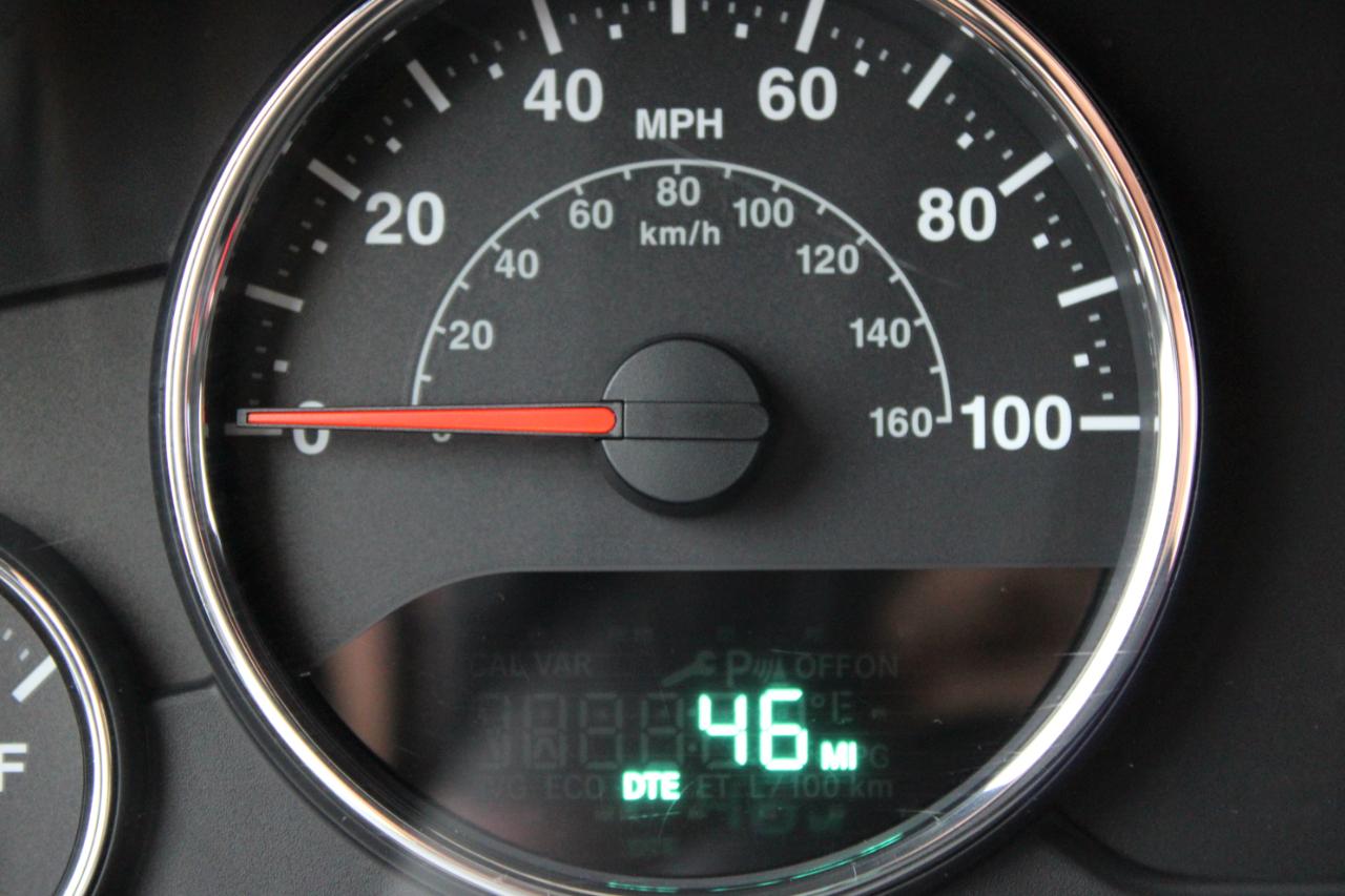 Jeep Wrangler Unlimited Sport 2015